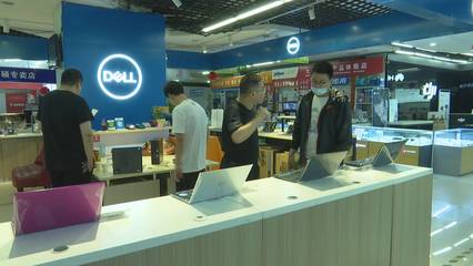 “后高考經(jīng)濟(jì)”持續(xù)升溫，電子產(chǎn)品迎來暑期銷售熱潮